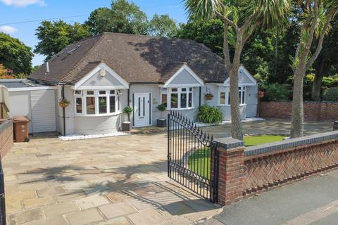 5 bedroom detached house for sale, Maidstone Road, Gillingham ME8