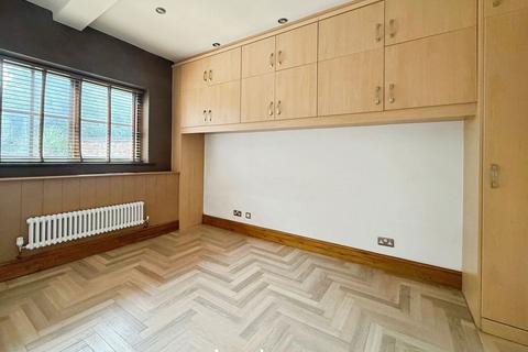 undefined, Coleshill Road, Furnace End, B46 2LG