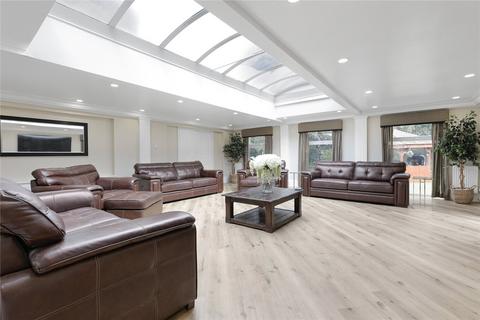 5 bedroom detached house for sale, Nunthorpe Gardens, Nunthorpe
