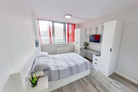 Studio to rent, Milton Street, Nottingham NG1