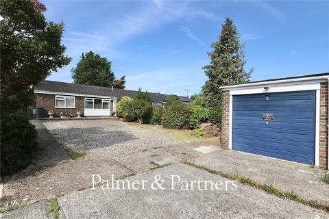 2 bedroom bungalow for sale, Chapel Field, Bramford, Ipswich, Suffolk, IP8