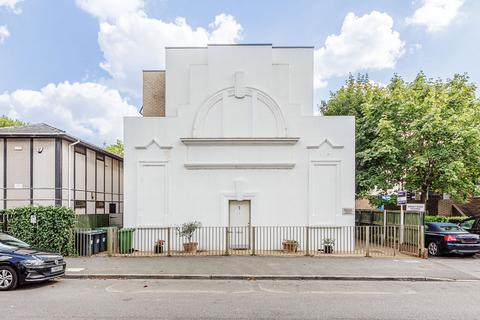2 bedroom flat for sale, Wastdale Road, London SE23
