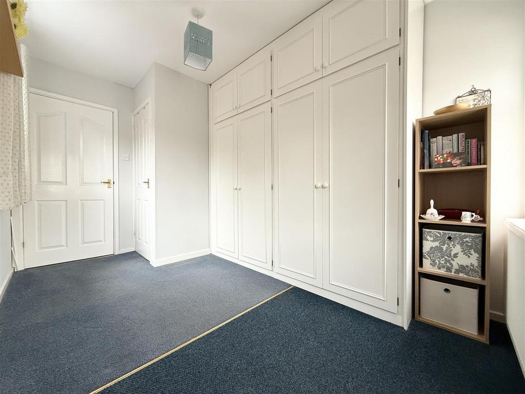 Home Office/Bedroom Three