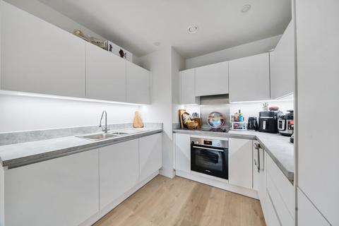 2 bedroom apartment for sale, Daisy House, Middle Road, Hanwell, W7