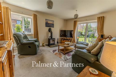 3 bedroom bungalow for sale, Thurtells Close, Yoxford, Saxmundham, Suffolk, IP17