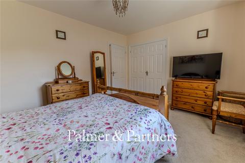 2 Thurtells Close, Yoxford, Saxmundham, IP17 3PD