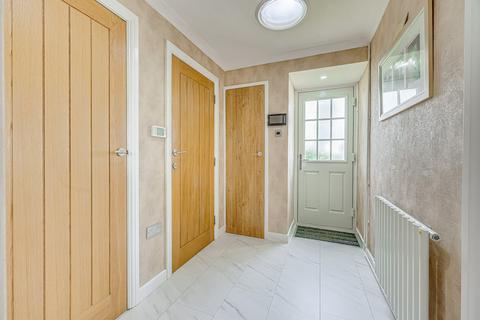 2 bedroom semi-detached bungalow for sale, Sherwood Crescent, Benfleet, SS7