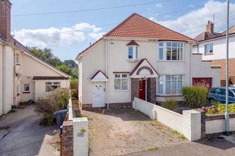 undefined, Southfield Avenue, Preston, Paignton