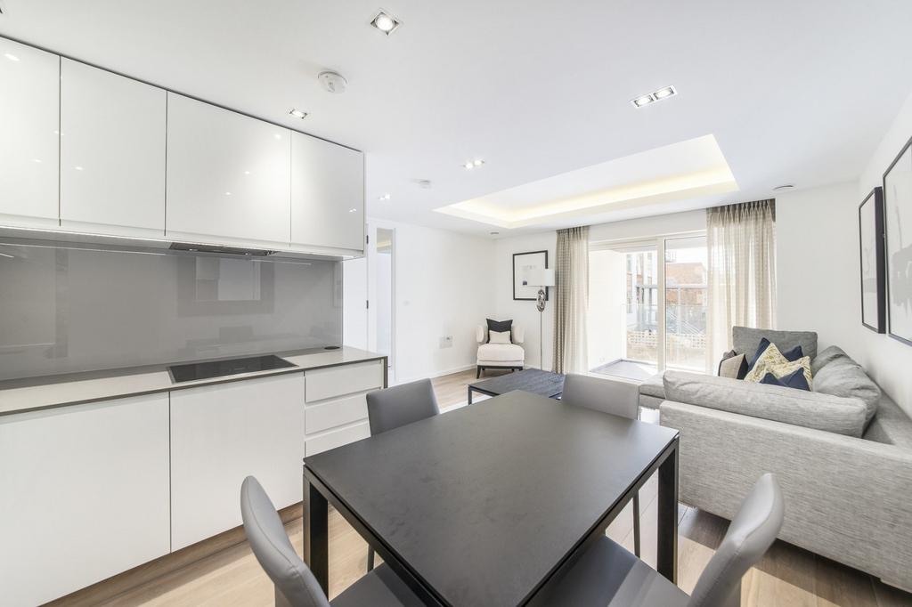 Kitchen/Reception Ro