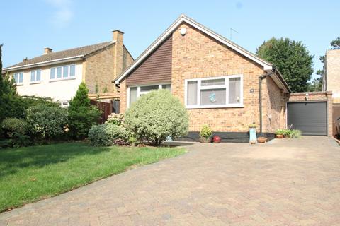 2 bedroom detached house for sale, Woodhead Drive, Orpington, BR6