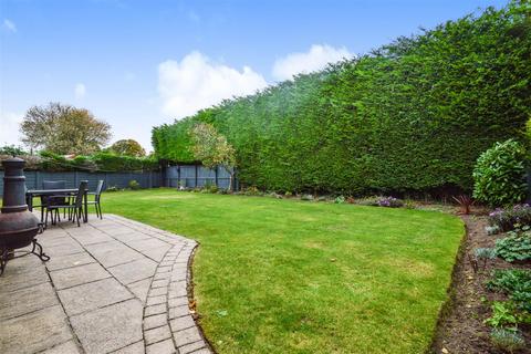 4 bedroom detached house for sale, Murray Crescent, Cottingham