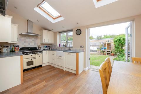 undefined, Fosseway Avenue, Moreton-in-Marsh