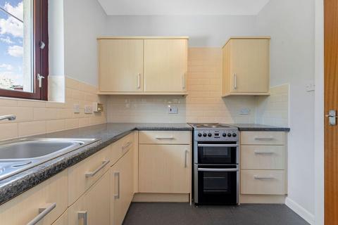 2 bedroom flat to rent, Warriston Road, Inverleith, Edinburgh, EH7