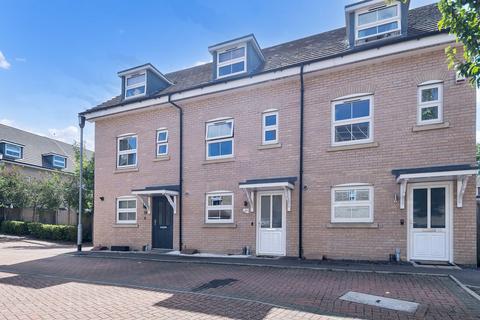 4 bedroom townhouse for sale, Browning Close, Royston SG8