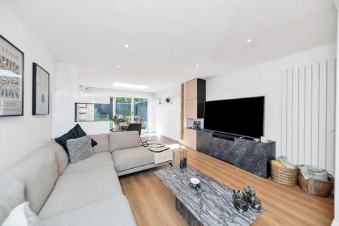 4 bedroom townhouse for sale, Browning Close, Royston SG8