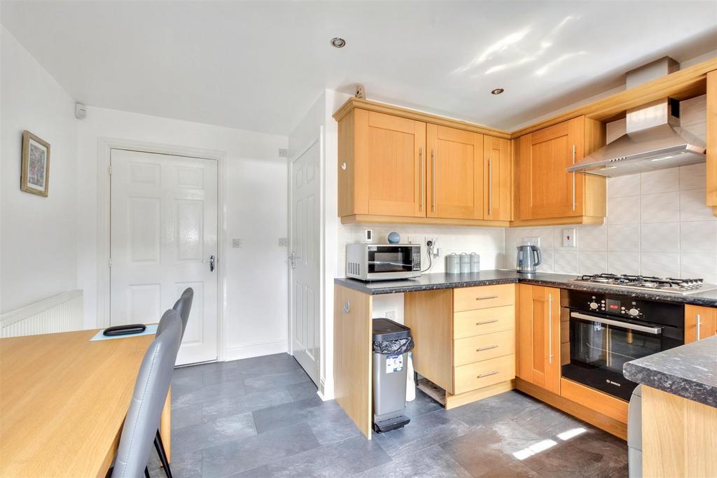 Kitchen (3).jpeg