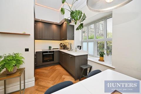 3 bedroom townhouse for sale, Low Green, Rawdon, Leeds