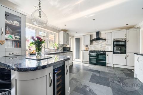 4 bedroom semi-detached house for sale, Bernard Avenue, Four Marks, Hampshire, GU34