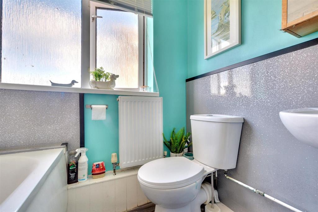 Bathroom.jpeg