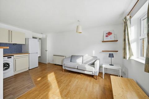 2 bedroom flat for sale, Gilden Crescent, Chalk Farm, NW5