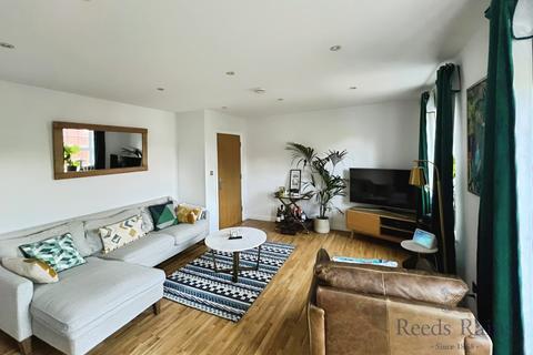 1 bedroom apartment for sale, Welmar Mews, London SW4