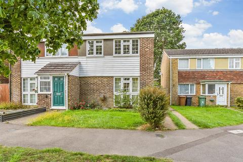3 bedroom semi-detached house for sale, Poyntell Road, Staplehurst, Kent