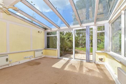 3 bedroom semi-detached house for sale, Poyntell Road, Staplehurst, Kent