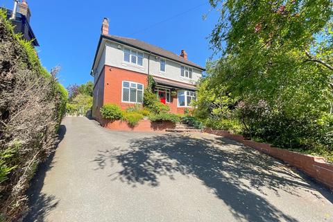 3 bedroom detached house for sale, Stockport Road West, Bredbury