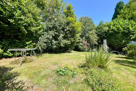 3 bedroom detached house for sale, Stockport Road West, Bredbury