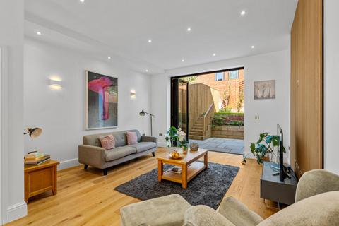 undefined, The Grove, Coulsdon, CR5