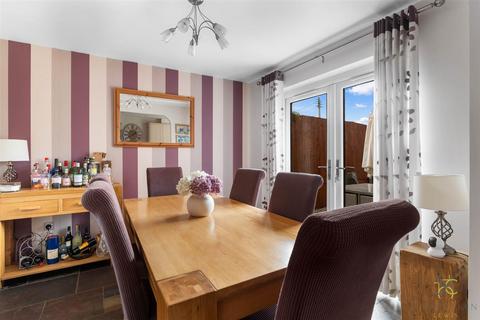 4 bedroom detached house for sale, Cornmill Close, Pershore WR10