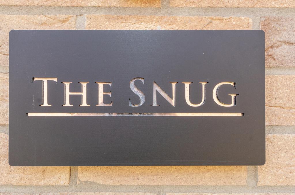 Snug