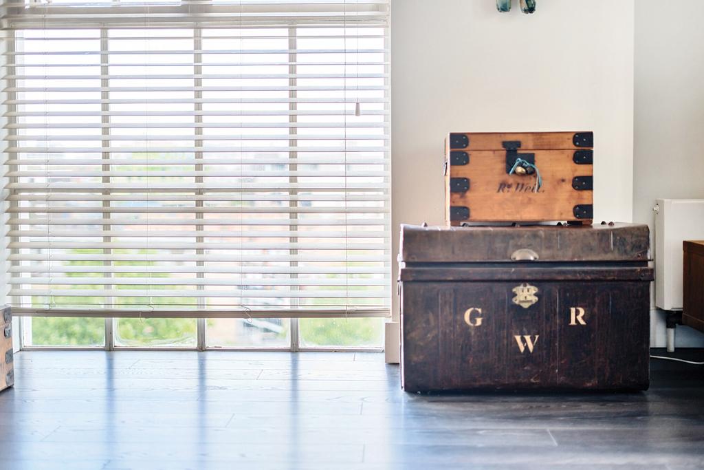 1331539 9 6887674...