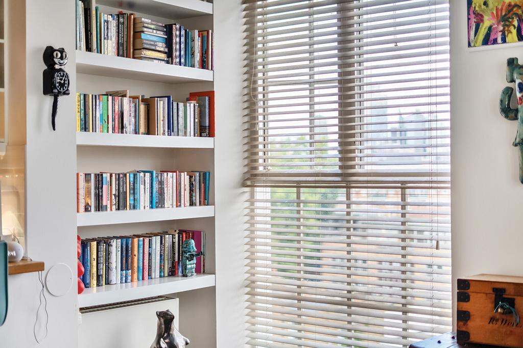 1331539-19-68876a...