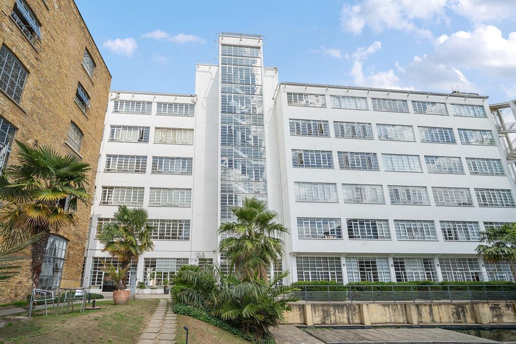 1331539 6 6887668...