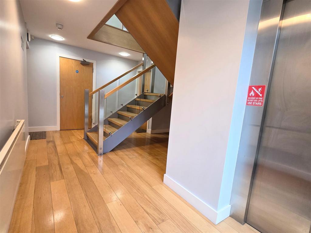 Mercer house entrance