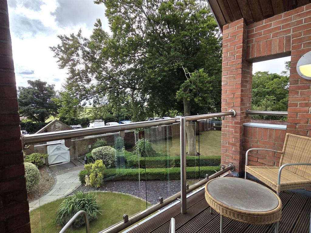 Sun balcony
