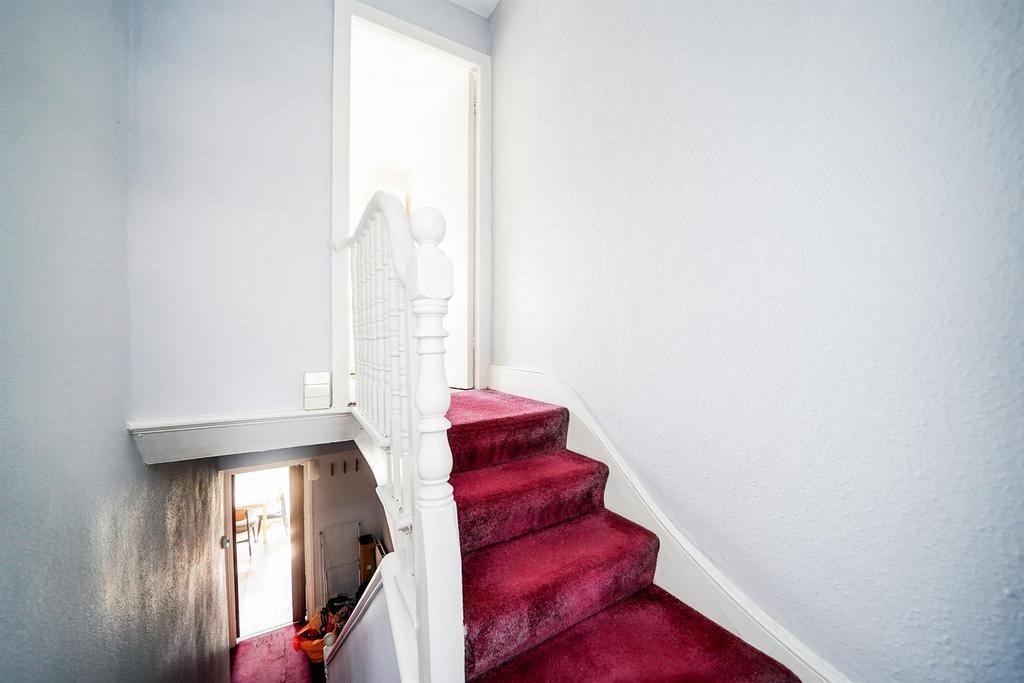 39a Folkestone rd-9 web.jpg