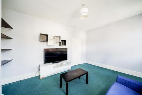 1 bedroom flat to rent, Folkestone Road, Walthamstow, E17