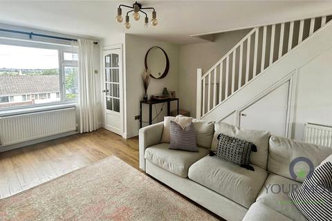 17 Dalehead Drive, Shaw, Oldham, OL2 8JT