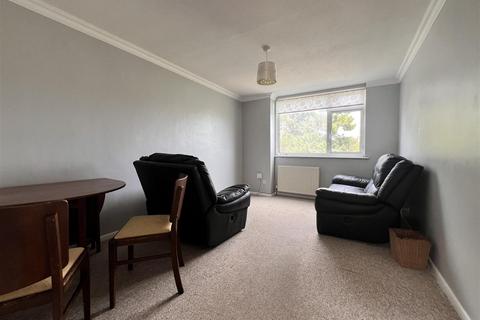 2 bedroom flat for sale, Fellows Road, Cowes