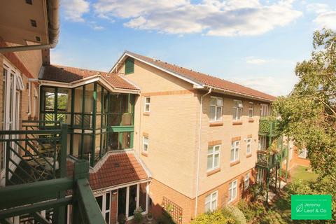 1 bedroom retirement property for sale, Friern Barnet Lane, London, N20