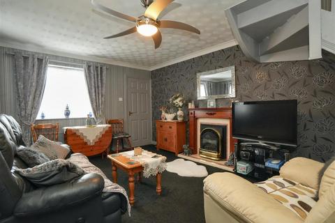 2 bedroom semi-detached house for sale, Rosemary Court, Easingwold, York