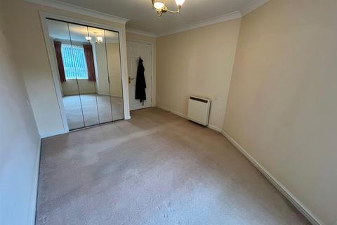 undefined, Pinetree Court, Danestrete, Stevenage