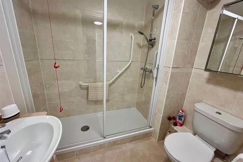 undefined, Pinetree Court, Danestrete, Stevenage