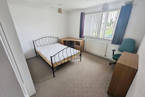 15 Thimbler Road, Coventry, CV4 8FN