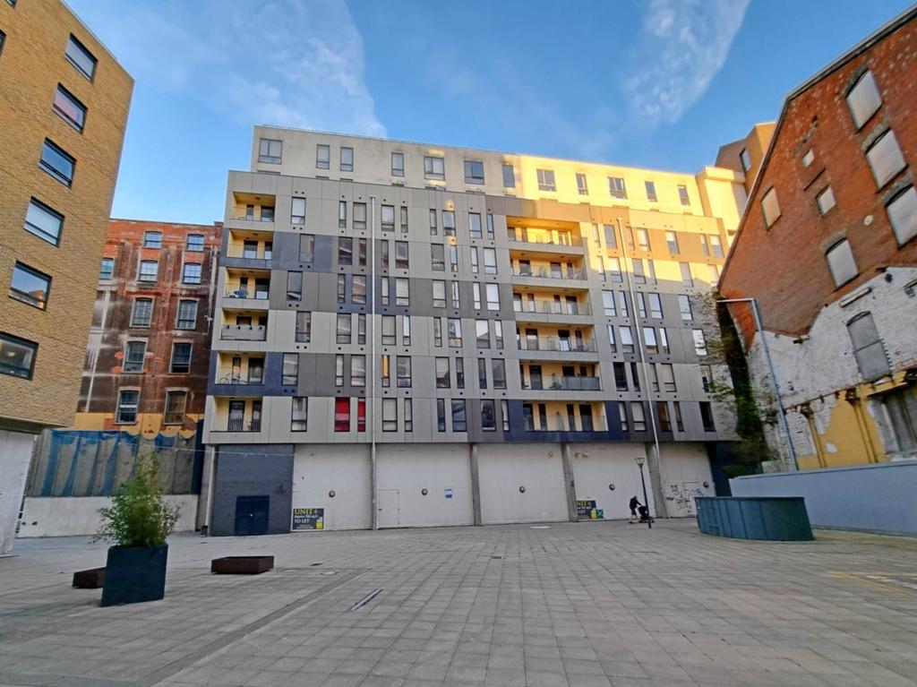 1 bedroom apartment to rent