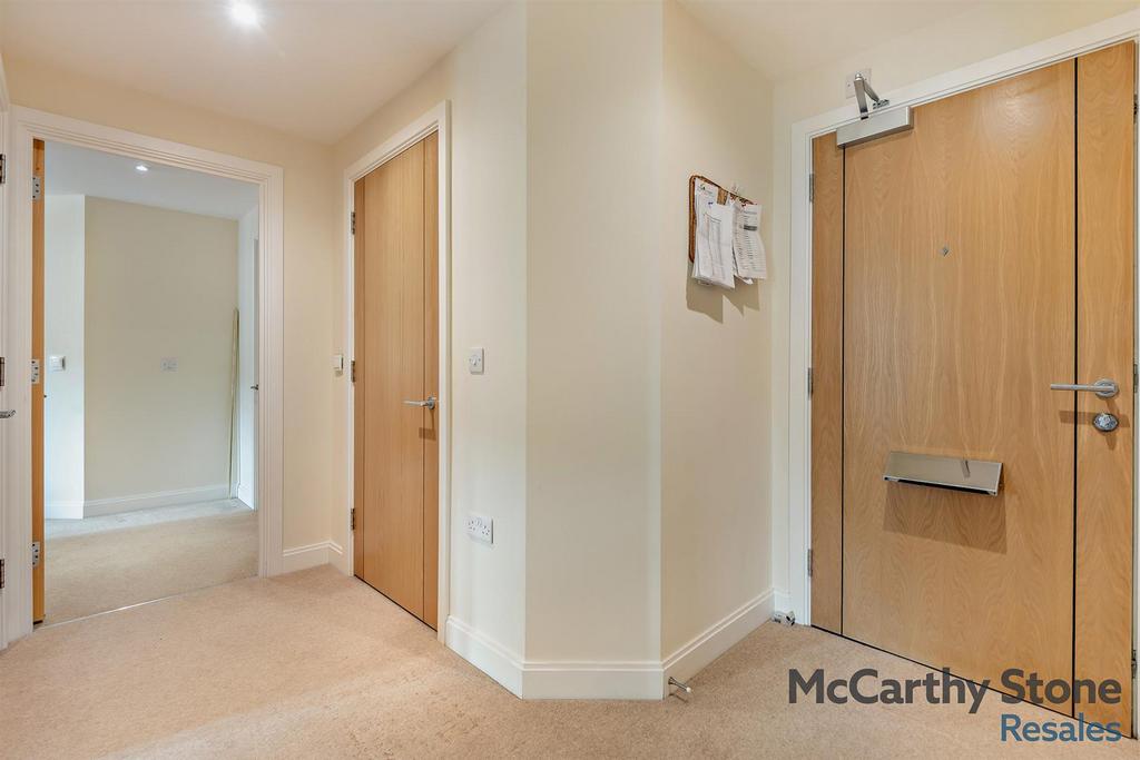 8659899-interior14-800.jpg