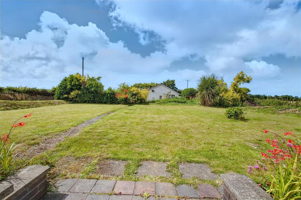 Lawn garden