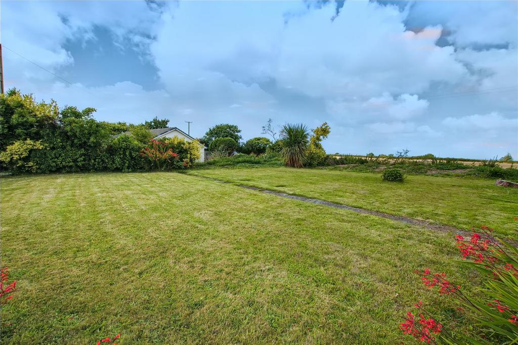 Lawn garden